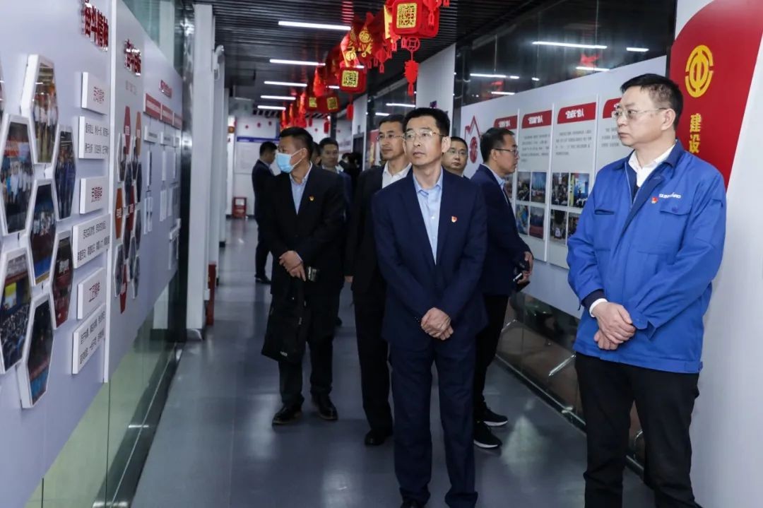 以党建促营业，，，以营业强党建——青岛西海岸公用事业集团考察鸿运国际智能