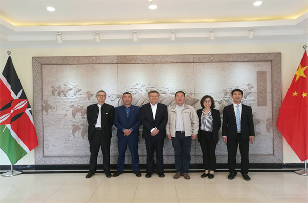 鸿运国际智能入岩神器在东非肯尼亚获赞，人好装备好