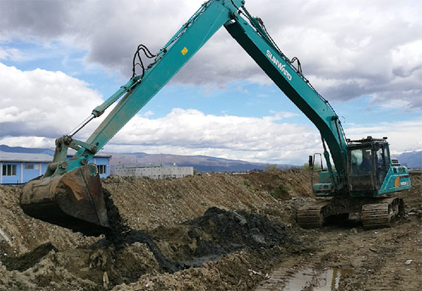 在欧洲市场做巡检，，感受鸿运国际智造