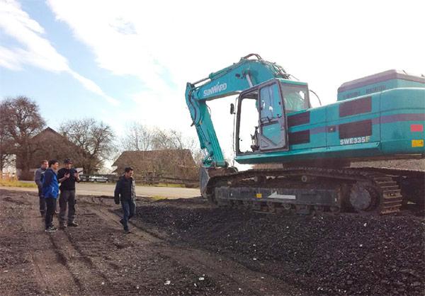 在欧洲市场做巡检，，感受鸿运国际智造