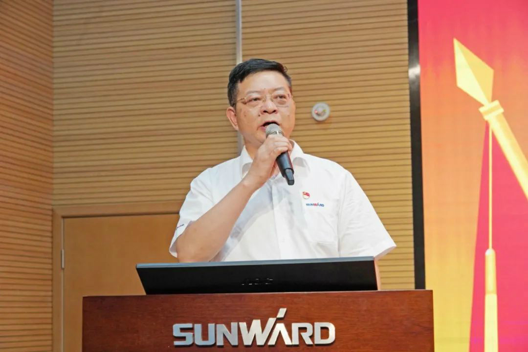 传承革命先烈精神，，双促双融助力生长——鸿运国际智能、、、市疾控中心联合开展主题党日活动