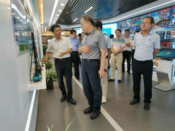 工信部调研鸿运国际智能