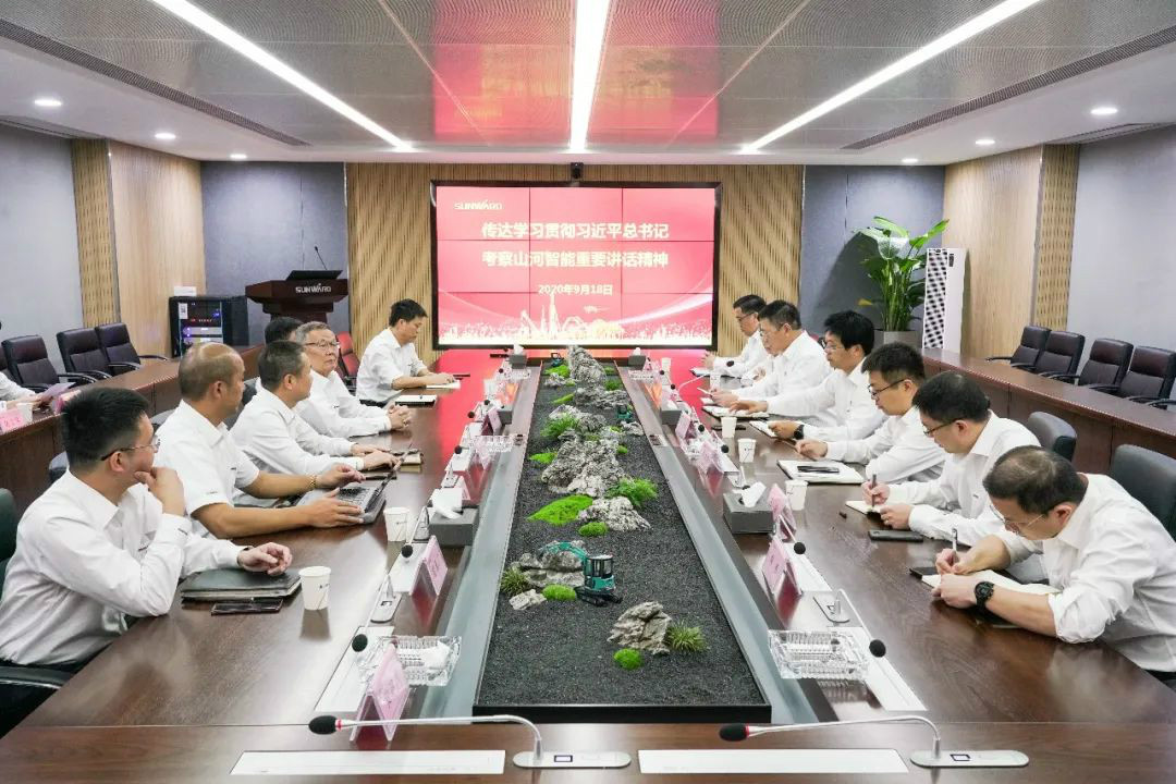 鸿运国际智能第一时间转达学习贯彻习近平总书记考察鸿运国际智能的主要讲话精神