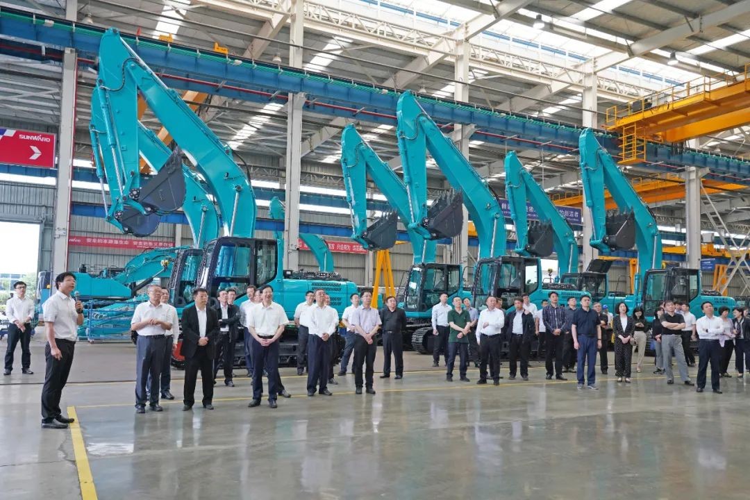 北京向阳区党政代表团考察鸿运国际智能