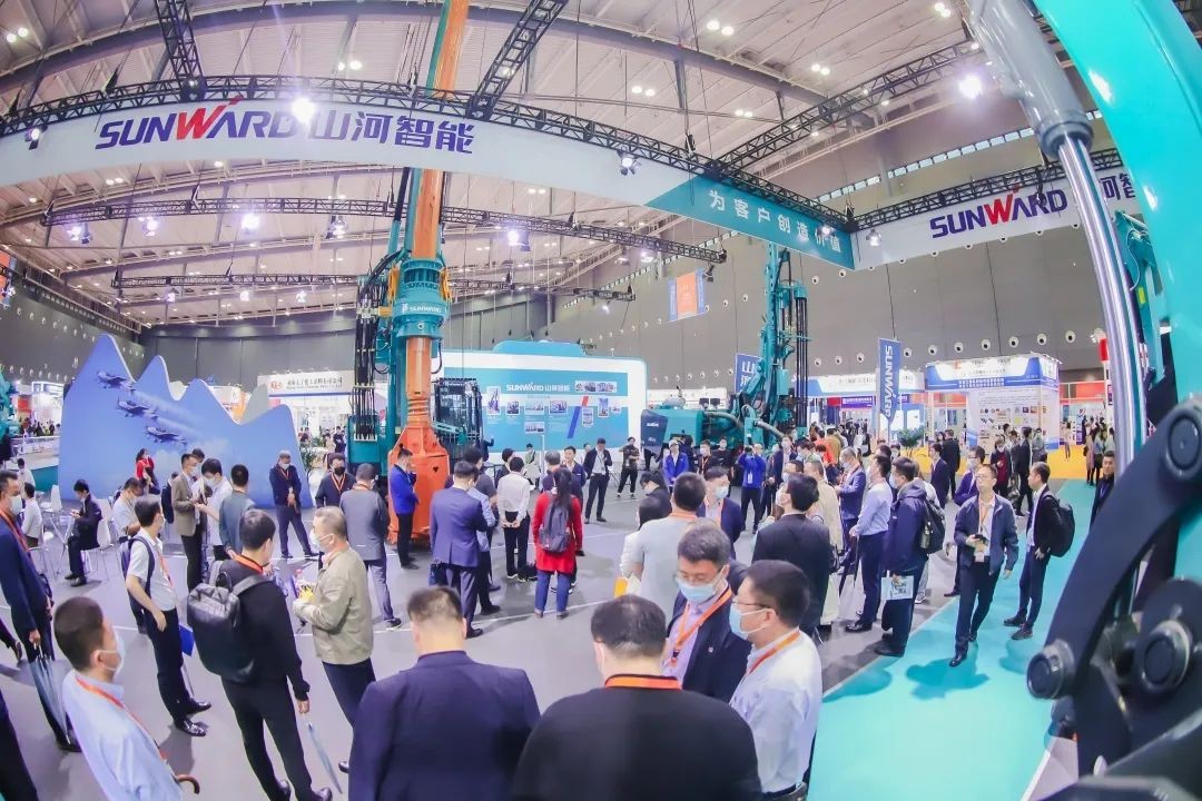 “机甲盛宴”长沙展圆满收官！！鸿运国际智能展区亮点精彩回首