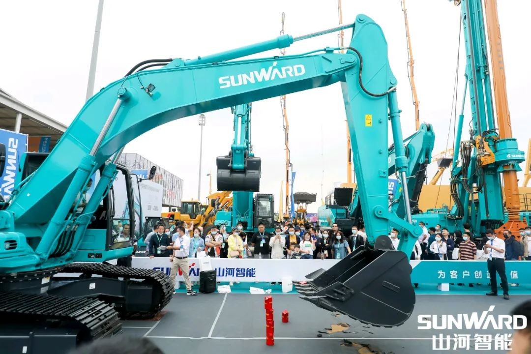 CICEE | 盘货鸿运国际智能展区“之最”，，哪款是你的最爱？？