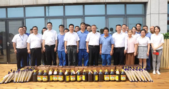 月满中秋，，，情满鸿运国际 ——2019年中秋送温暖座谈会