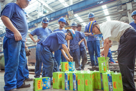 我们有清凉做伴，，高温也能潇潇洒洒