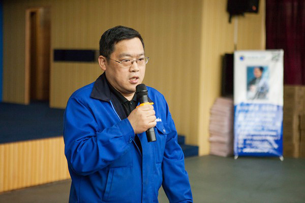 欢度三八节温暖鸿运国际家