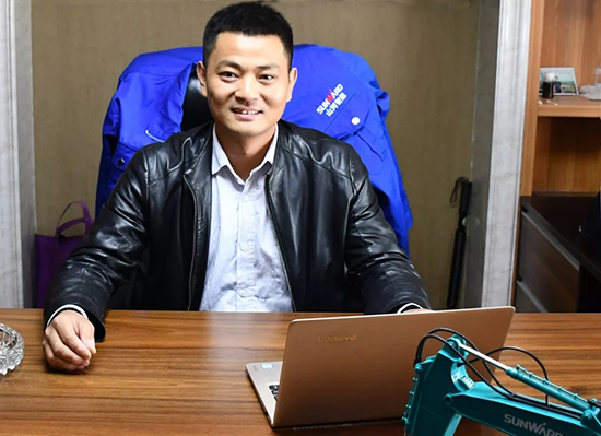 人生浮沉如梦，携手鸿运国际勇攀事业巅峰