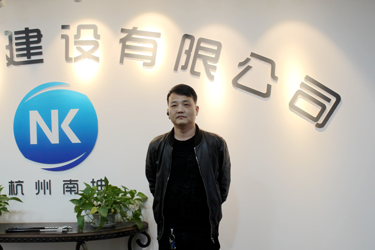 3年7台旋挖钻机，，，南坤建设的生长因鸿运国际智能而稳健