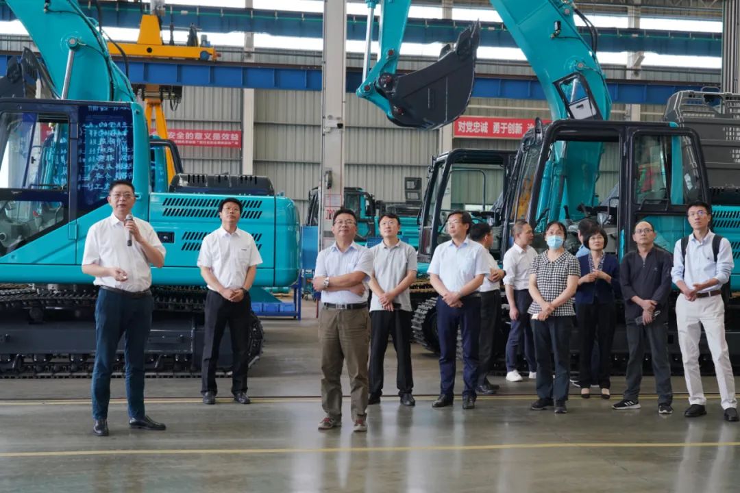 应急治理部科技和信息化司调研鸿运国际智能