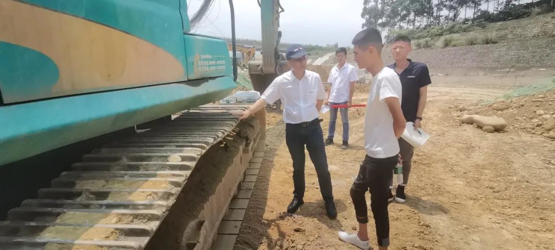 2021年鸿运国际智能全球服务万里行在广西、、、四川火热启动