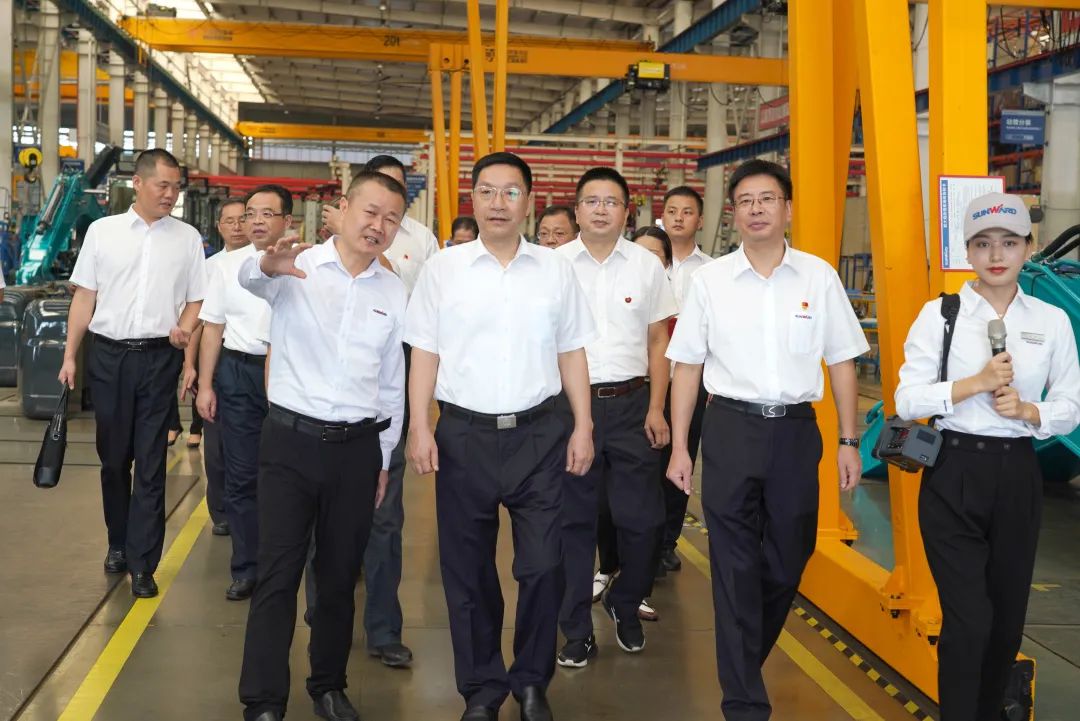 湖南省委常委、省纪委书记、省监委署理主任王双全调研鸿运国际智能