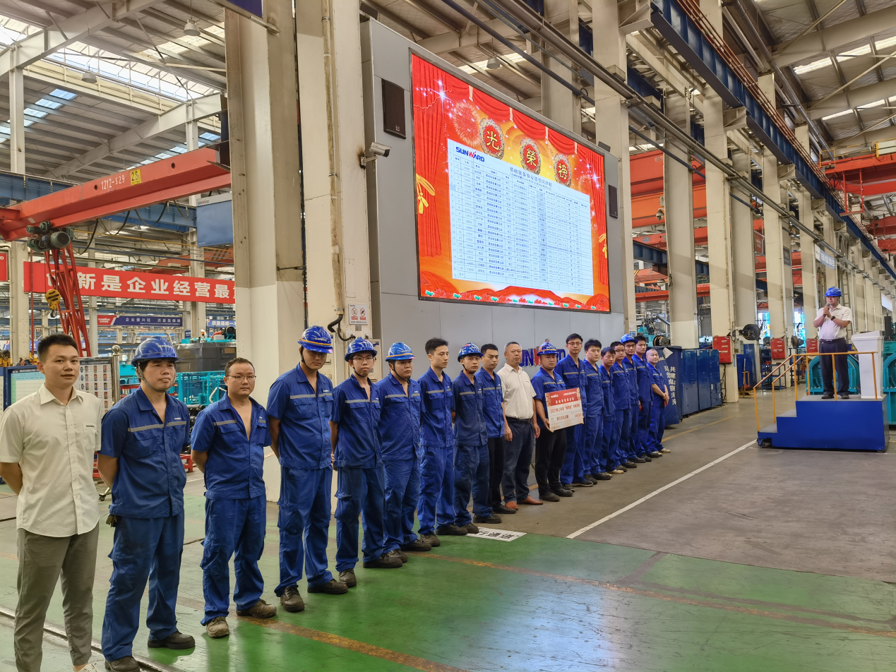 图集 |超12万元“带岗津贴”发放！！为这些导师点赞