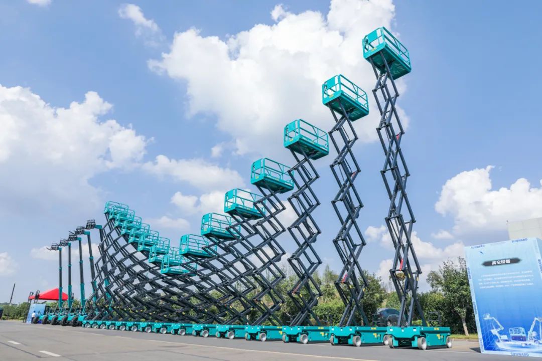不负使命，，，鸿运国际智能高空作业装备交出“阶段性答卷”