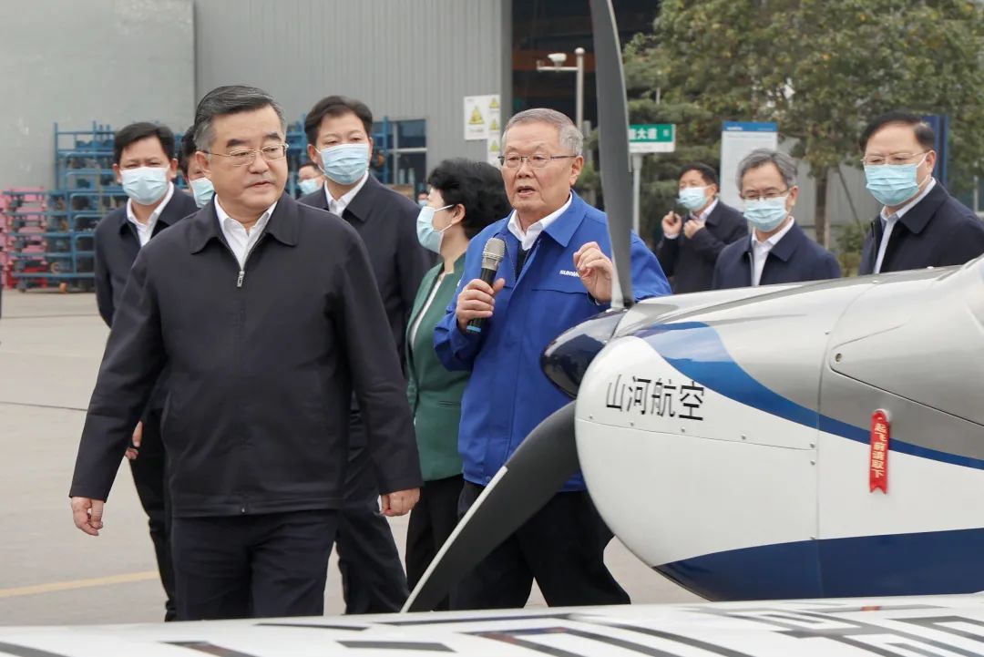 湖南省委书记张庆伟调研鸿运国际智能