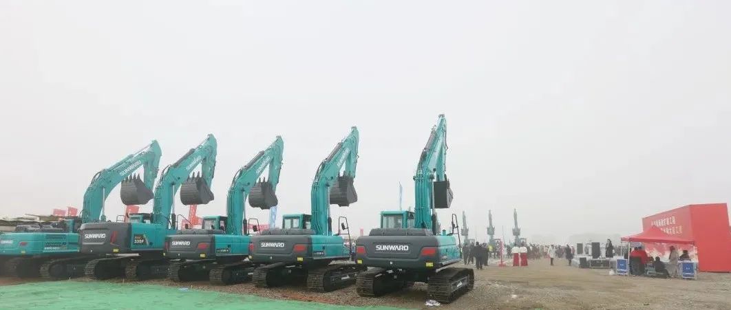 “鸿运国际绿”精彩亮相！鸿运国际智能装备周全助力长沙机场改扩建项目