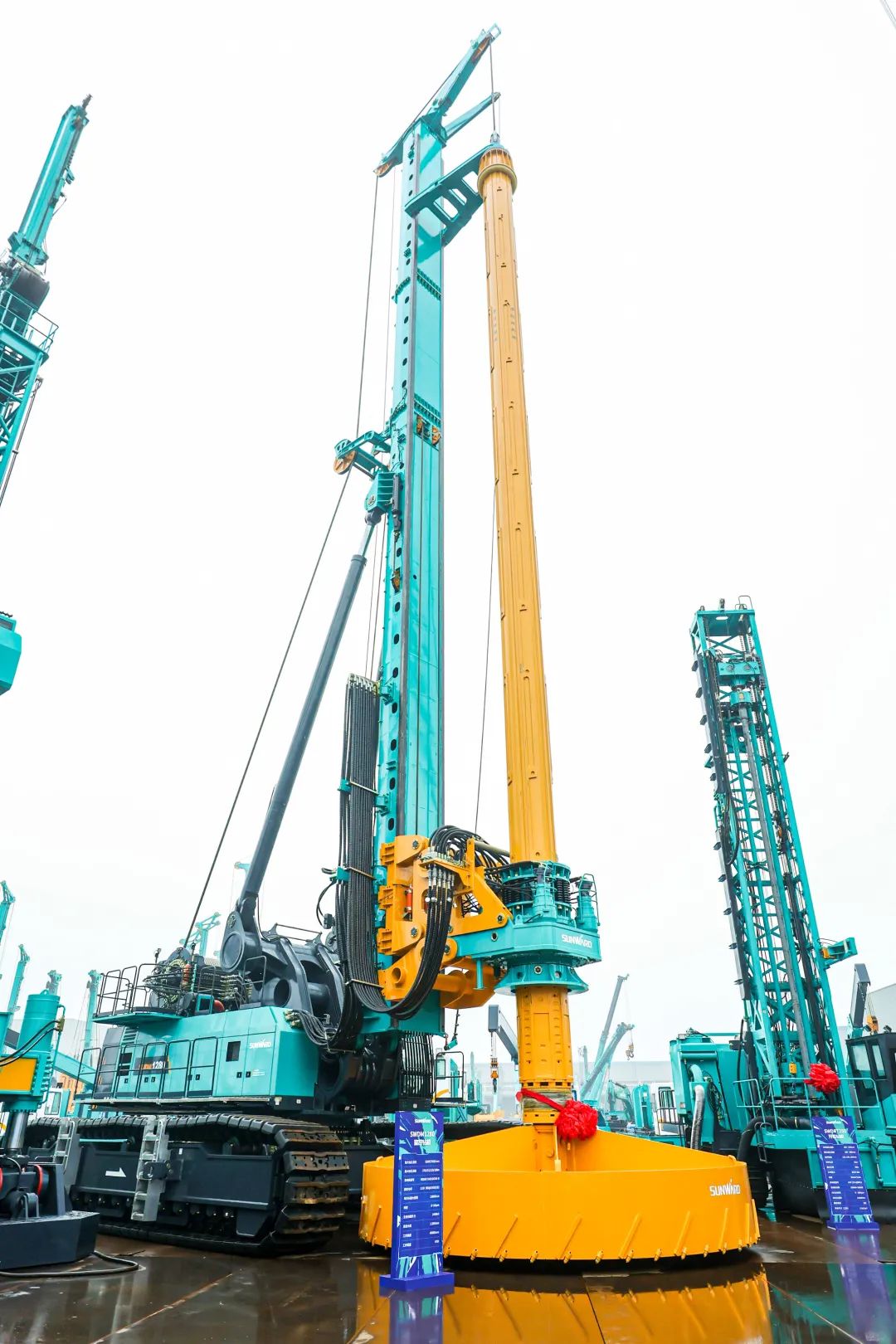 钻孔直径7米、钻孔深度170米！！天下最大旋挖钻机乐成下线