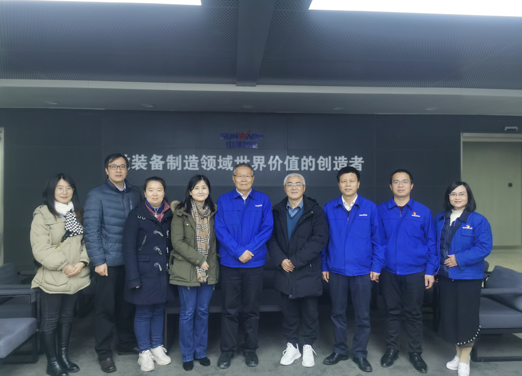 湖南省人工智能学会秘书长陈爱斌一行考察调研鸿运国际智能