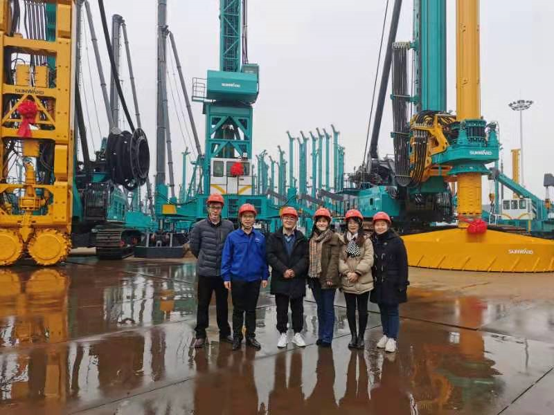 湖南省人工智能学会秘书长陈爱斌一行考察调研鸿运国际智能