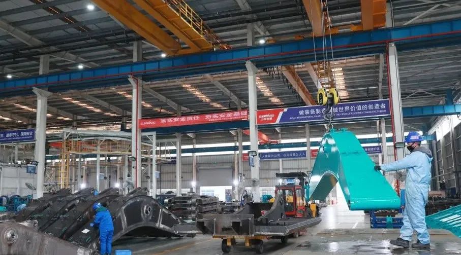 向着冲耀眼标全力以赴！！！鸿运国际智能正式开工