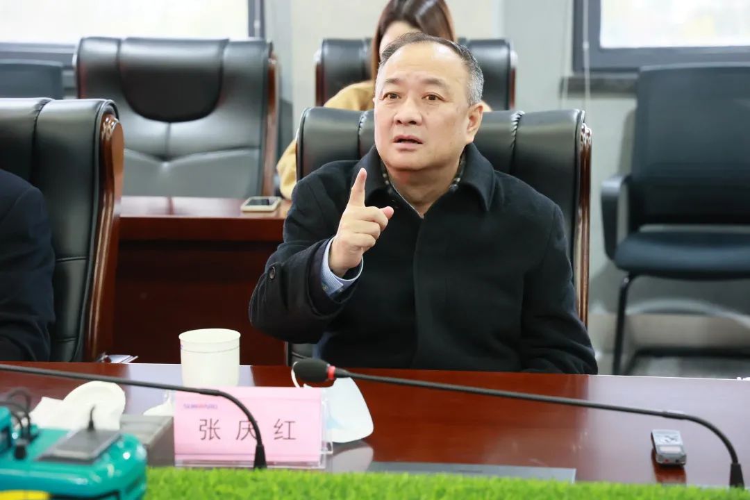 张庆红调研鸿运国际智能