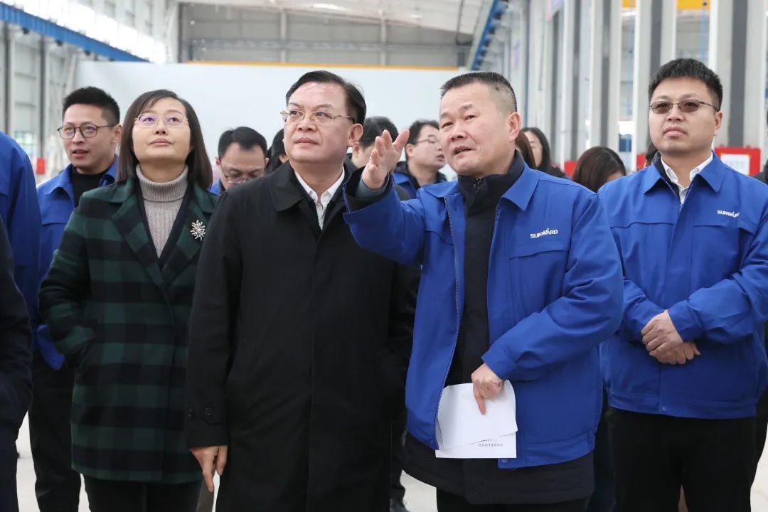 沈裕谋调研鸿运国际智能