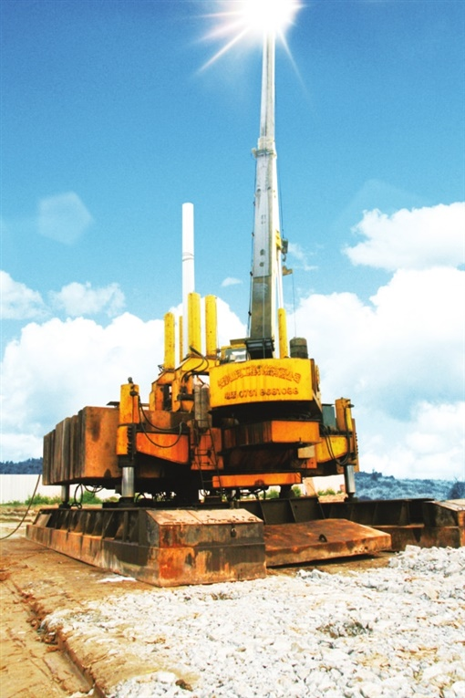 湖南日报：：鸿运国际智能致力解决地下工程施工“疑难杂症” 成为地下工程装备领军者