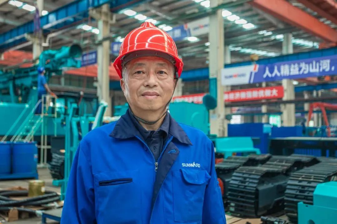 长沙经开区劳模林宏武：：扎根工程机械40载 永葆实干立异小儿心