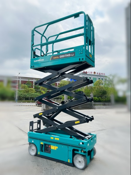 与“锂”相约，助力“双碳”！！鸿运国际智能全系列锂电剪叉式高空作业平台周全进军市场