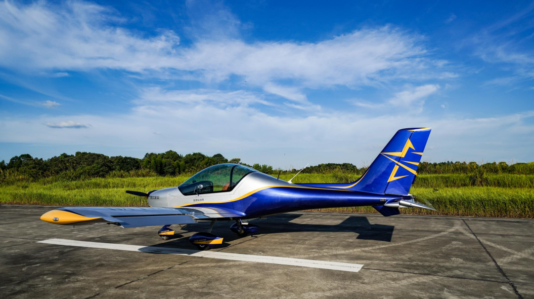 图集 | 阿若拉穿“鲨”衣，，尚有更多套装为天空添彩！！