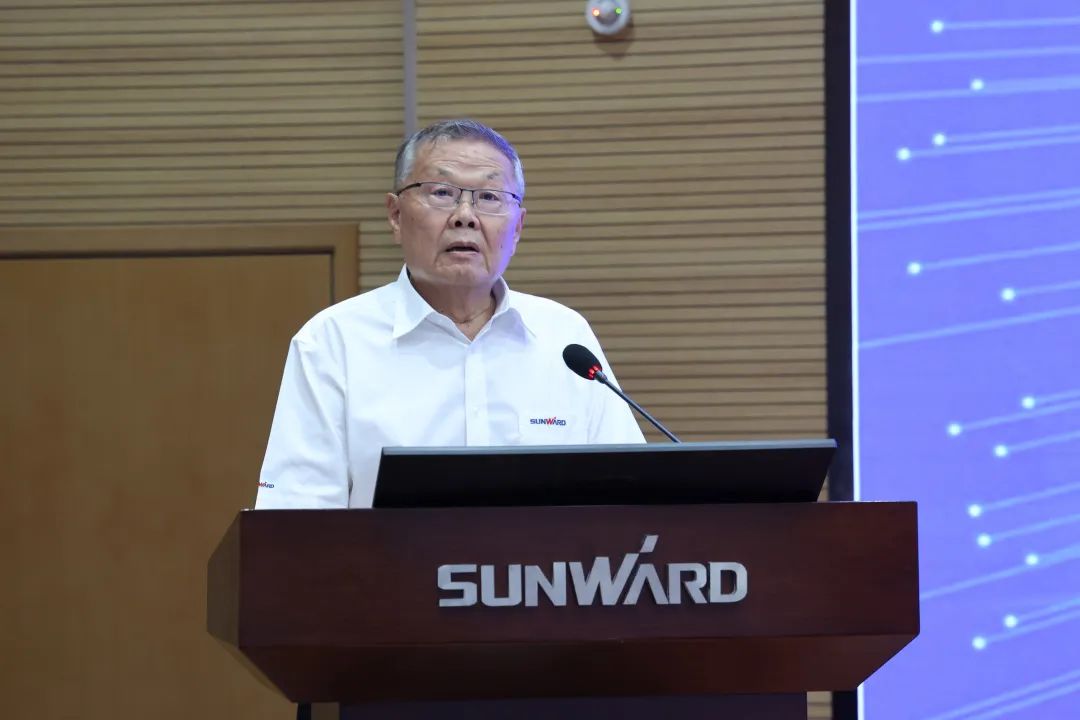 立异引领，，智造未来！！“2022院士专家长沙行”高端装备高质量生长钻研会盛大举行