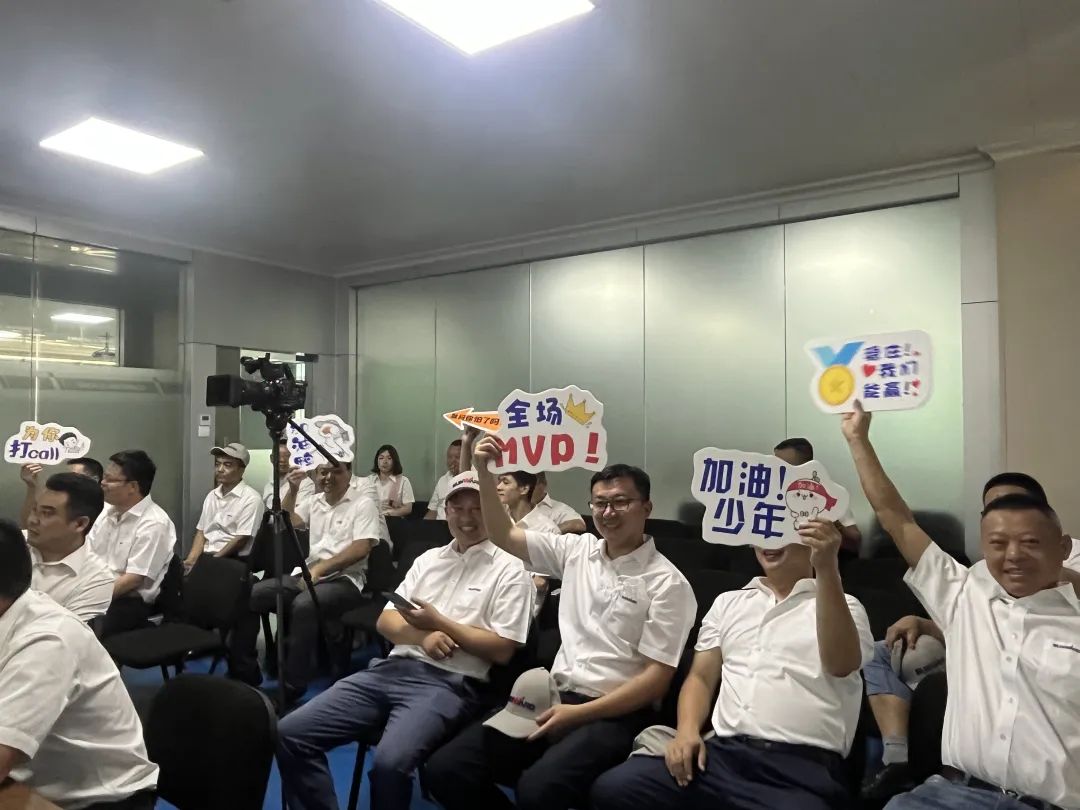 名堂秀实力，为服务竞技！！！快来见识下鸿运国际智能这场“交锋大赛”