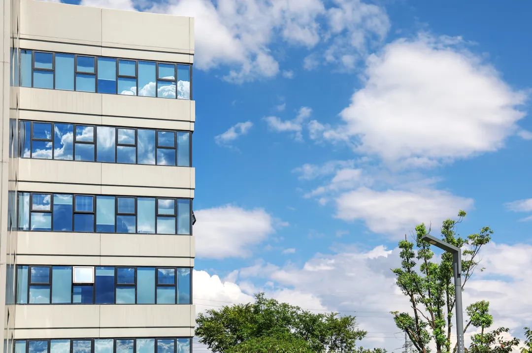 攻击百万大奖！！鸿运国际智能入围2022中国设计智造大奖总决赛