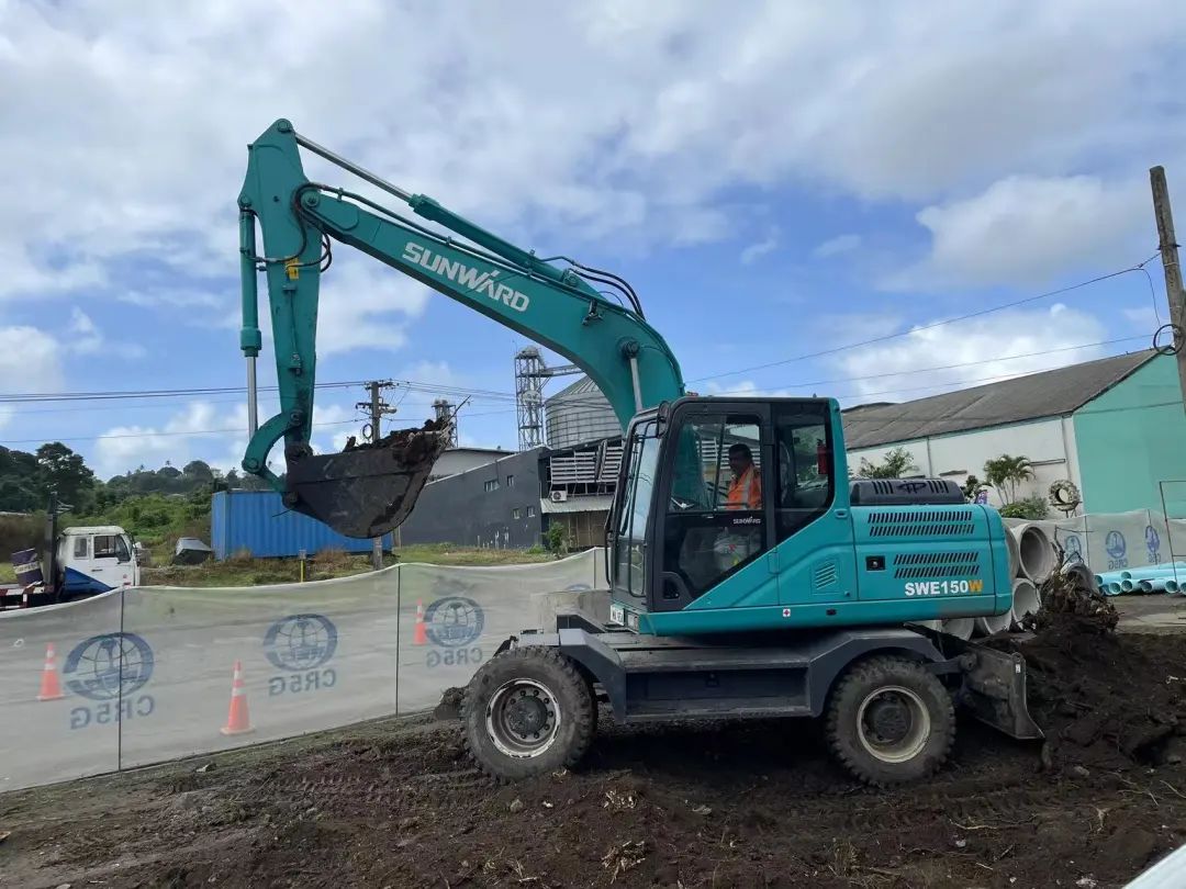 “鸿运国际绿”迈向南太平洋岛，鸿运国际智能轮挖助力斐济基础设施建设