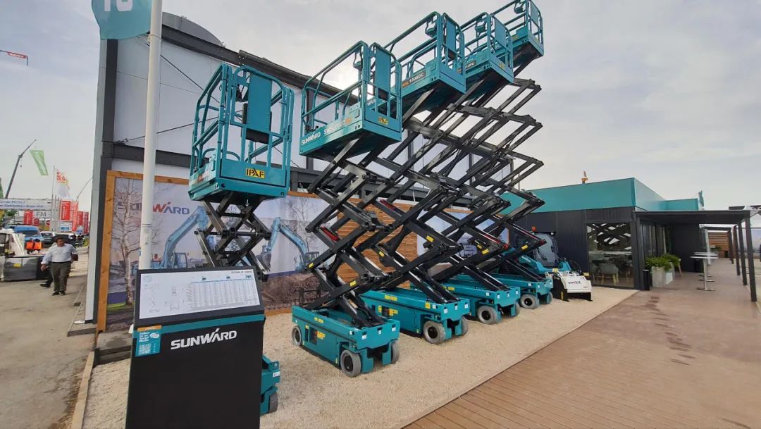 Bauma 2022 | 首次亮相，，，鸿运国际智能高空机械受热捧