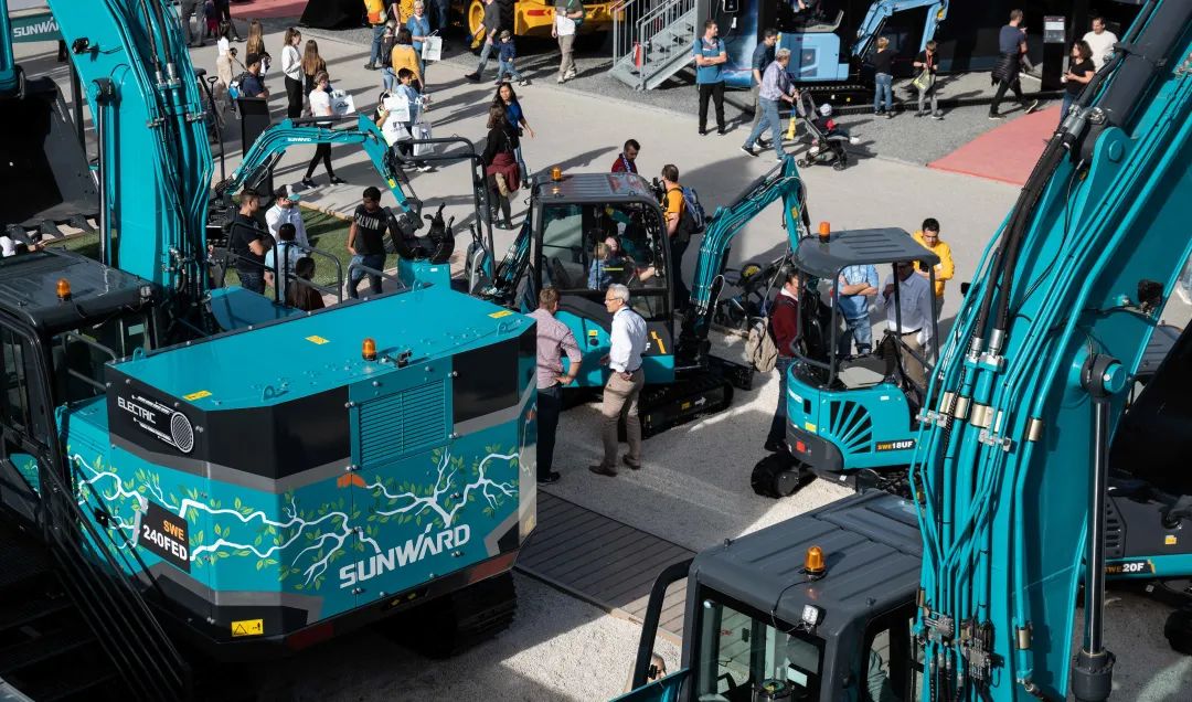 Bauma 2022 | 逆势而行奠新基！！！鸿运国际智能德国宝马展圆满收官