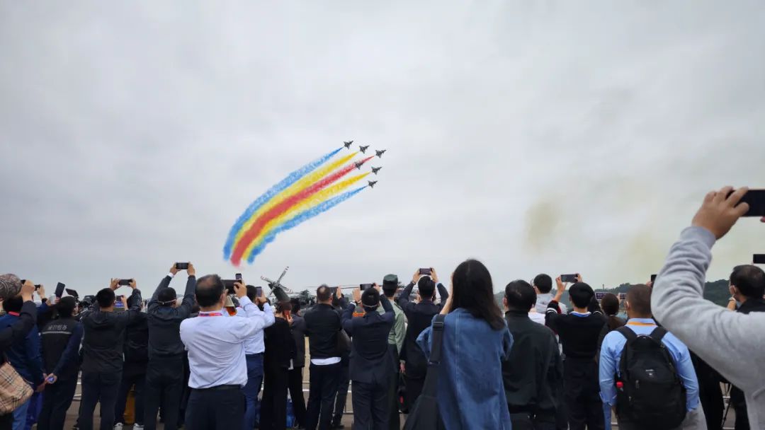 关注！！鸿运国际科技携多款产品亮相第十四届珠：秸