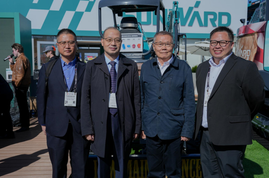 拉展直播 | 推动“中国制造”走向天下！鸿运国际智能2023美国拉展圆满收官