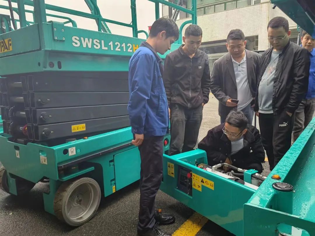 立异引领，，岑岭相见！！鸿运国际智能高空机械产品推介会走进粤港澳大湾区