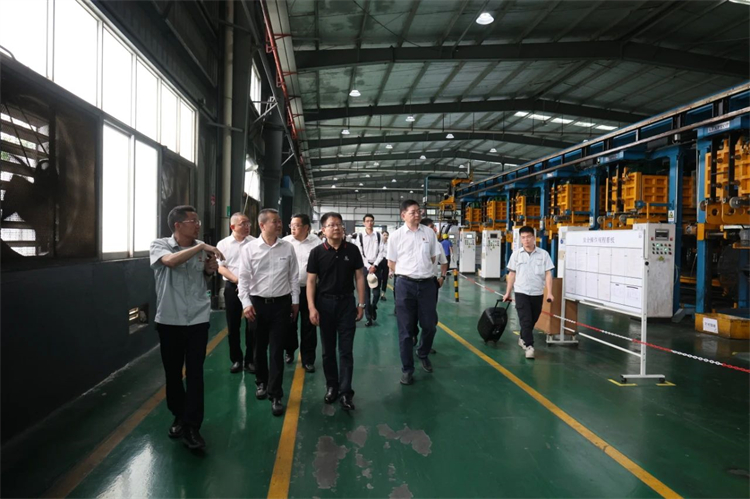 鸿运国际智能“学头脑 强党性 重实践 建新功”主题教育培训班在广州乐成举行