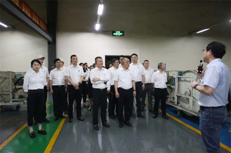 鸿运国际智能“学头脑 强党性 重实践 建新功”主题教育培训班在广州乐成举行