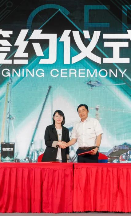 千人齐聚、爆品出击！！鸿运国际智能新品推介会圆满举行