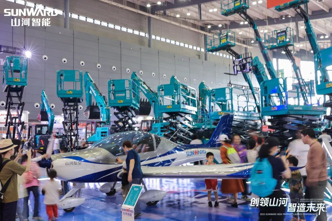 2023 CICEE | 全球工程机械盛会完善落幕！！鸿运国际智能交出闪亮答卷