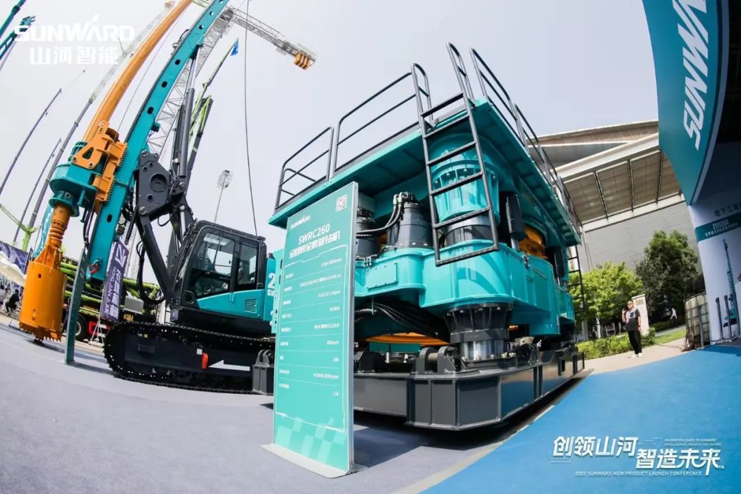 携手共建“一带一起”，，鸿运国际智能地下工程装备广受关注