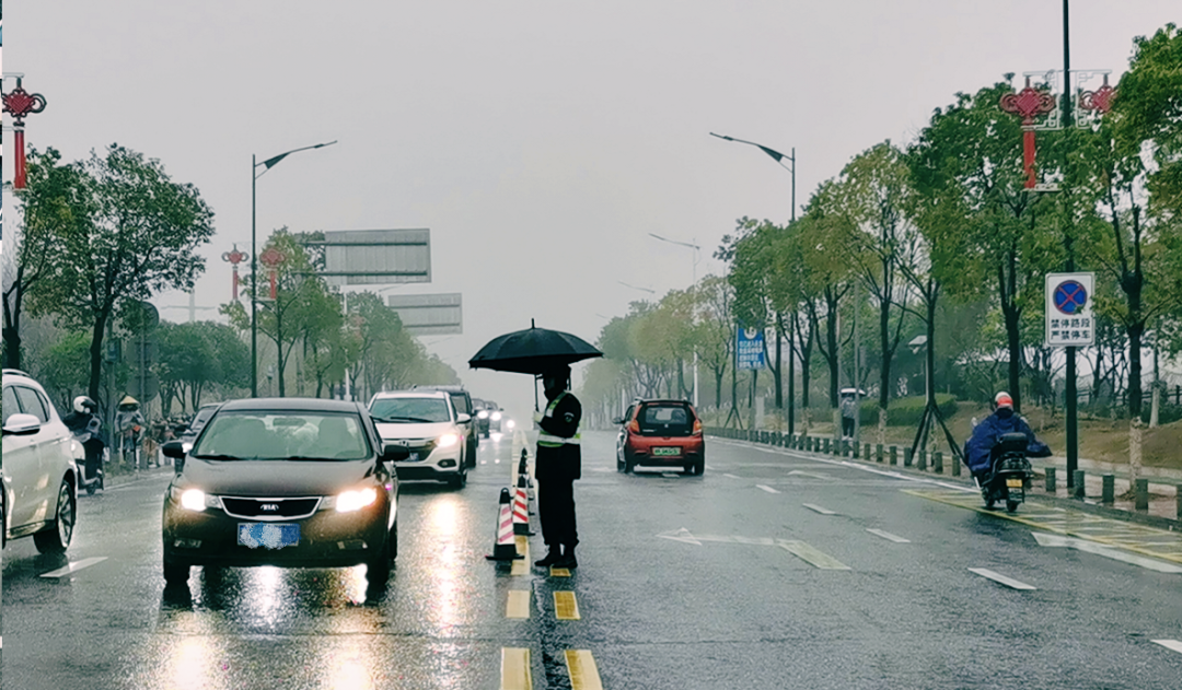 劳动庆幸，，，创立伟大！纪录那些通俗且伟大的劳动瞬间