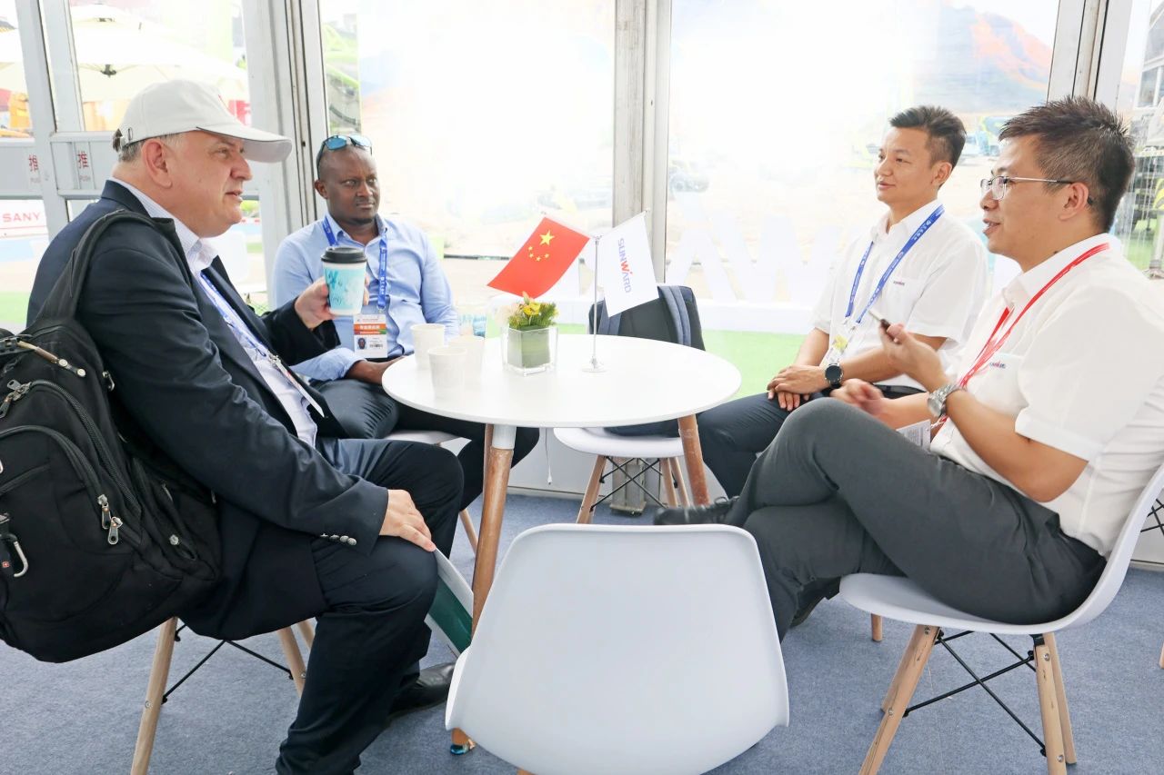 中非经贸博览会圆满落幕，鸿运国际智能续写对非相助新篇