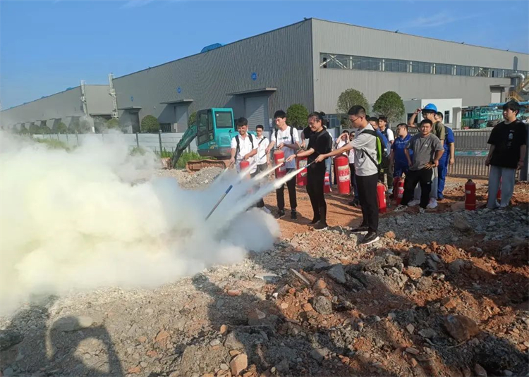 奔赴热爱，鸿运国际智能2023届“智动力”正式报到！！！