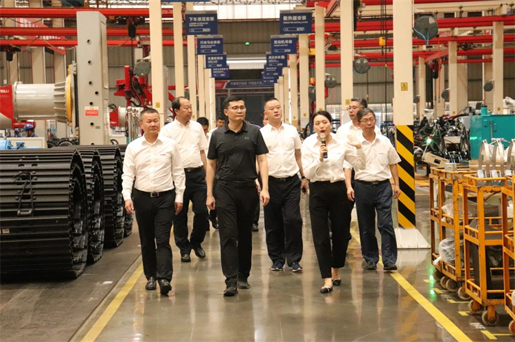 国家应急治理部救援协协调预案治理局副局长颜彬一行调研鸿运国际智能